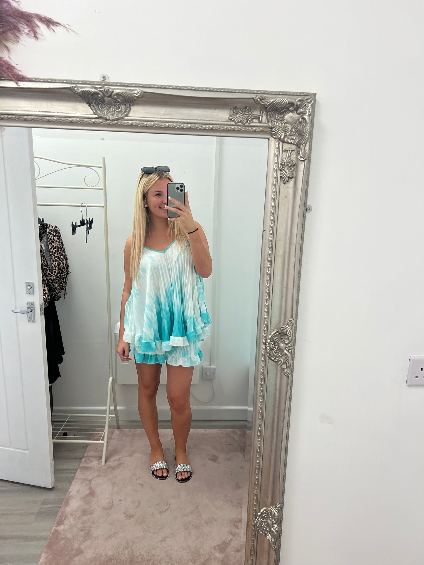 Pleated short sets