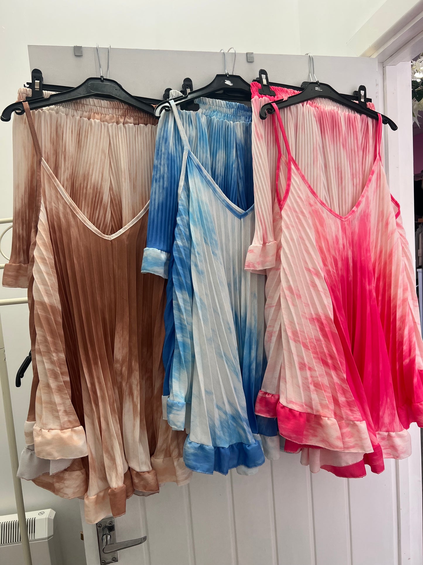 Pleated short sets