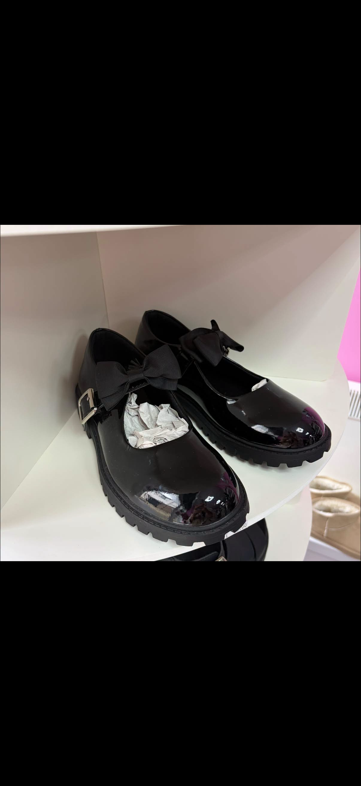 Kids bow strap shoes