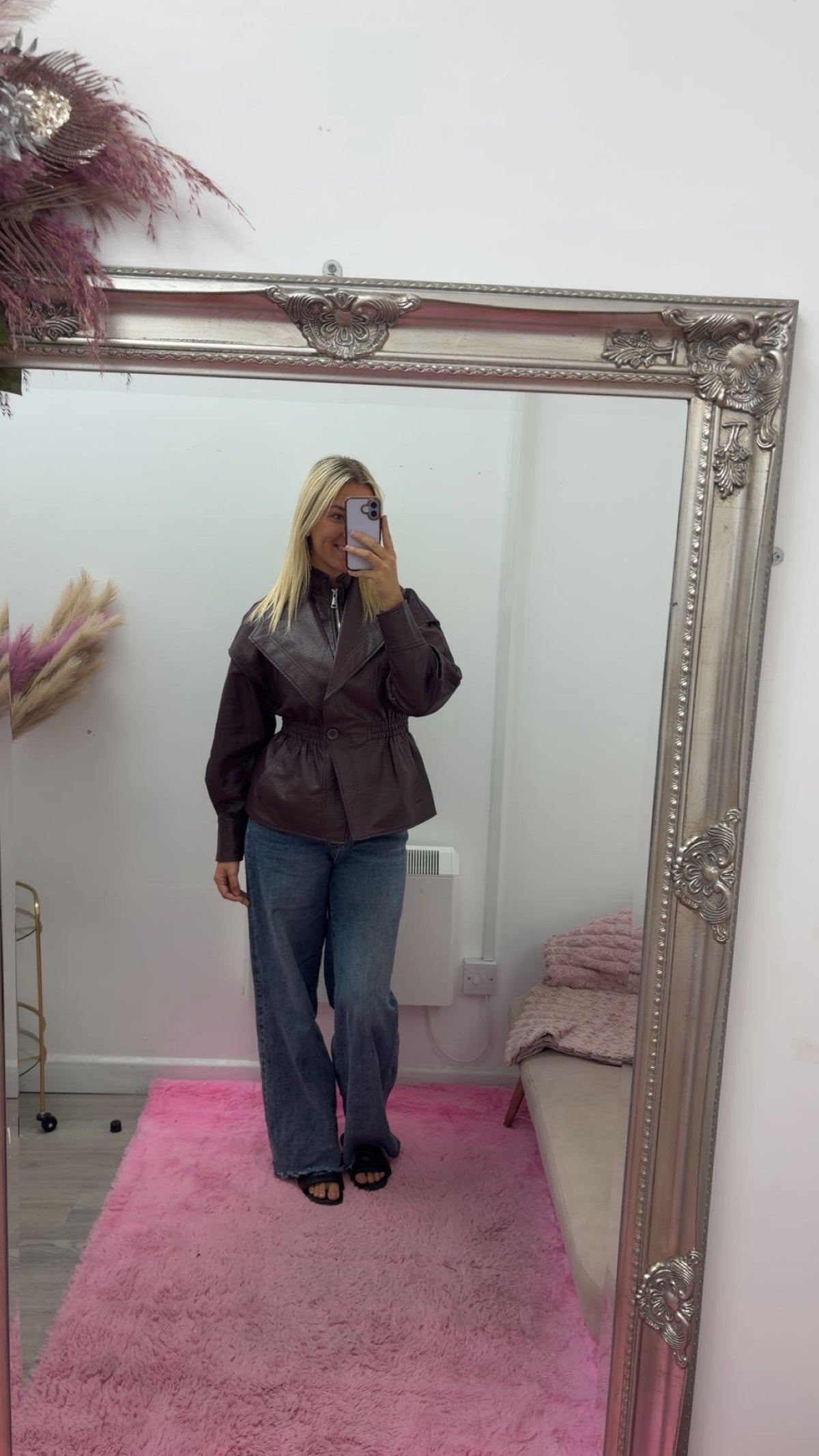 fitted waist leather jacket