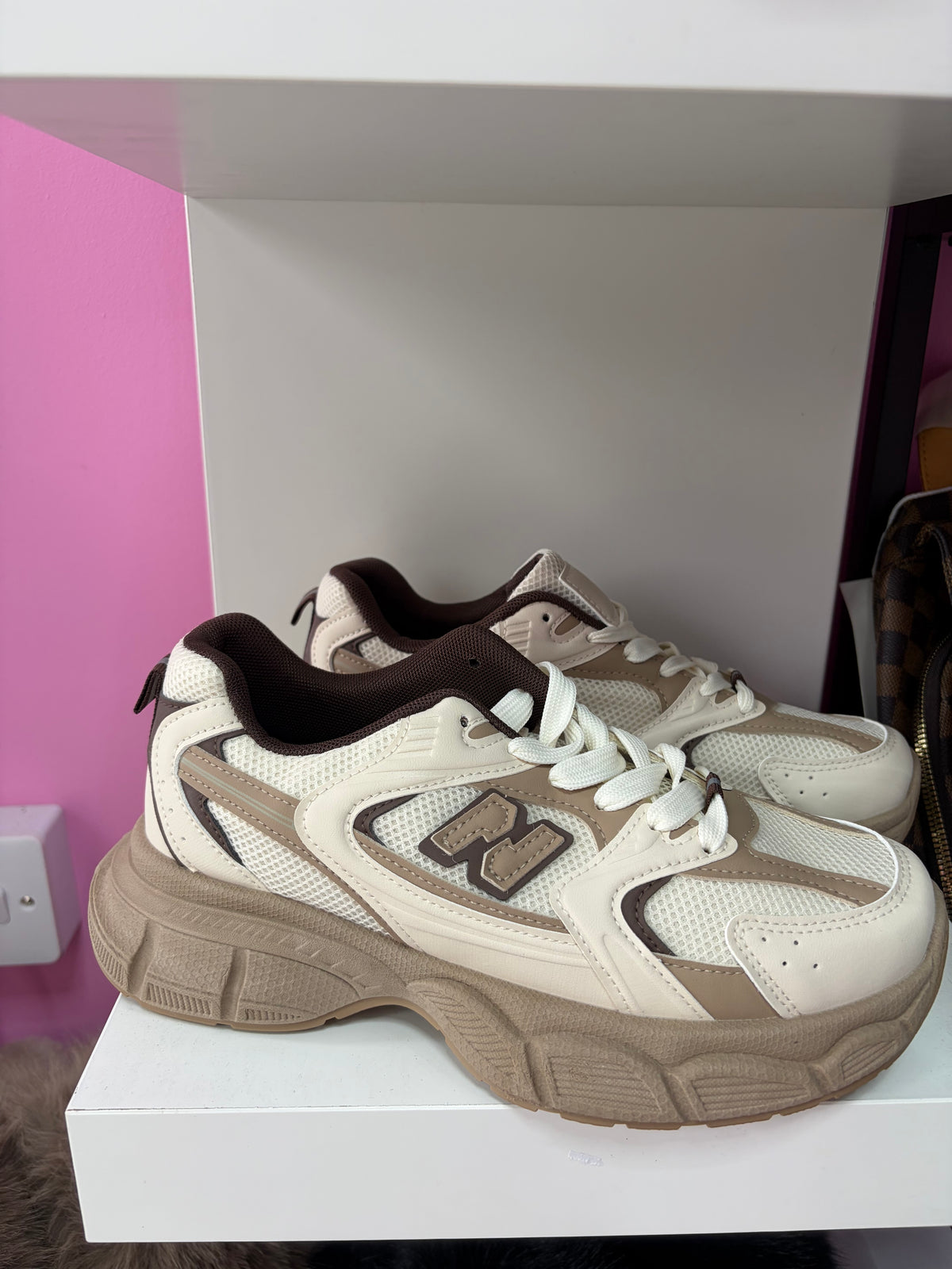 Adult N trainers