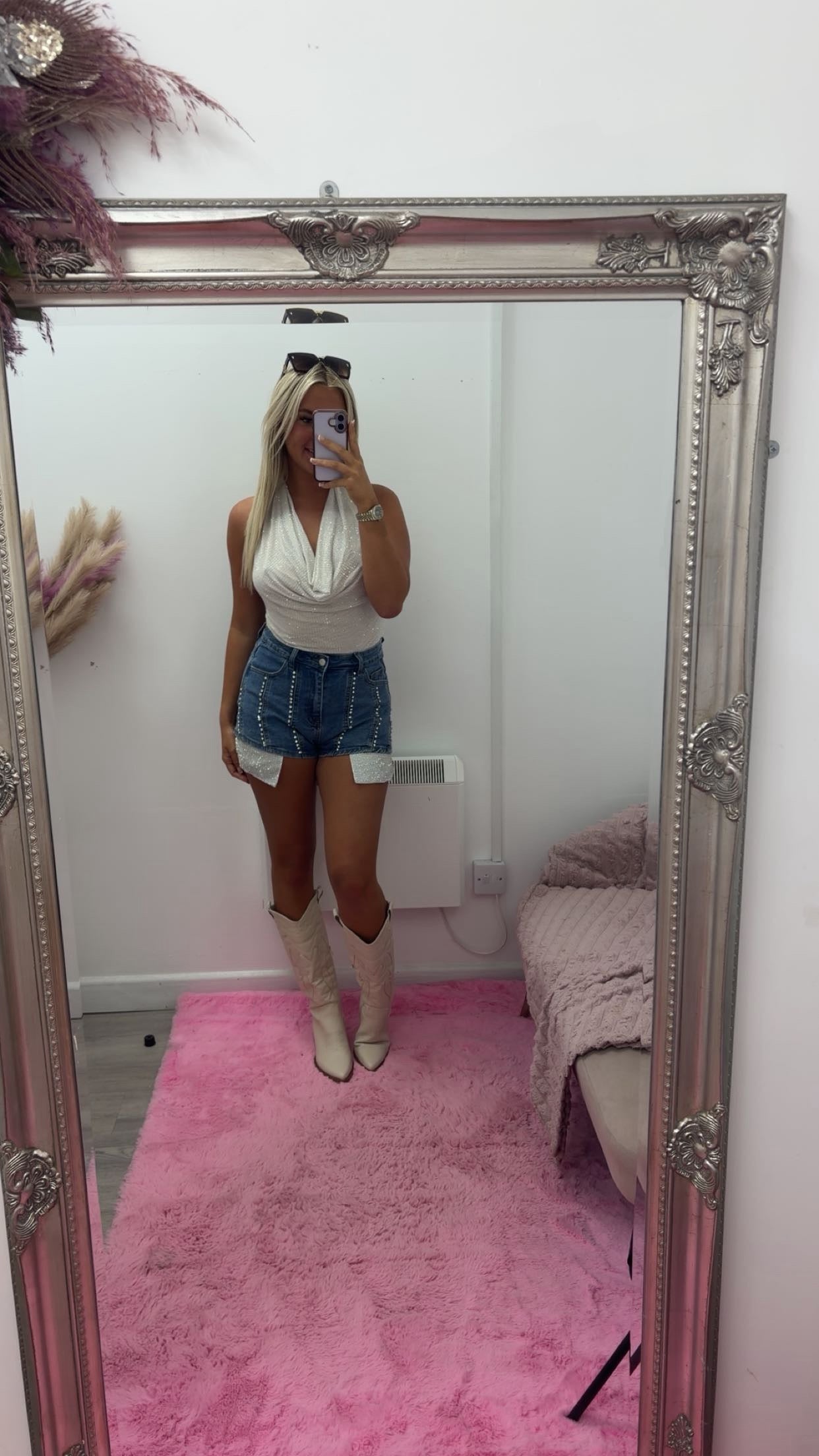 Bling pocket denim shorts
