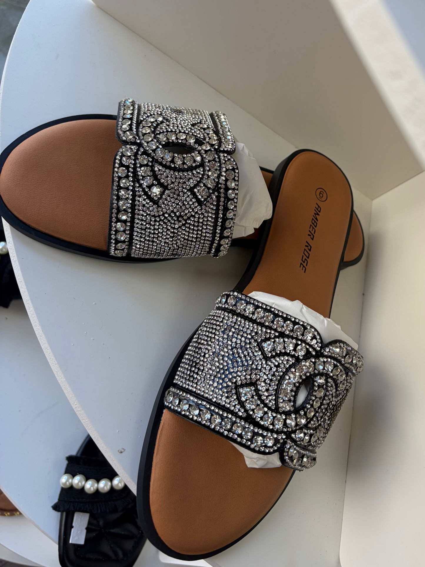 Black bling sliders