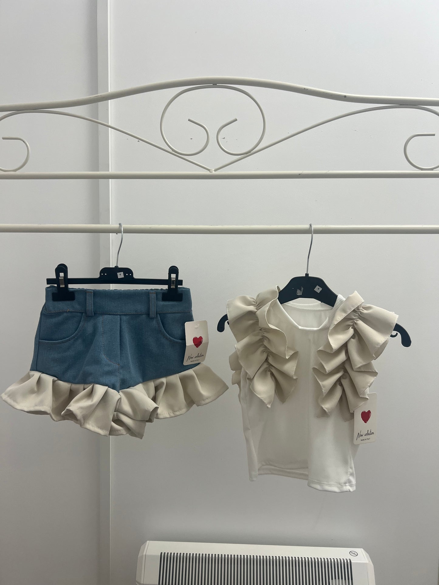 Kids frill denim short sets 💕