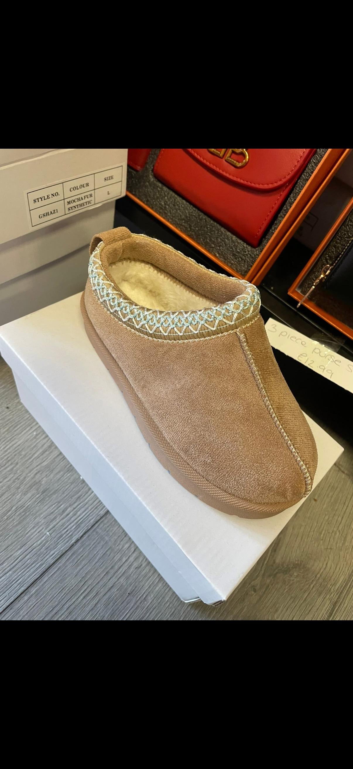 Kids slippers