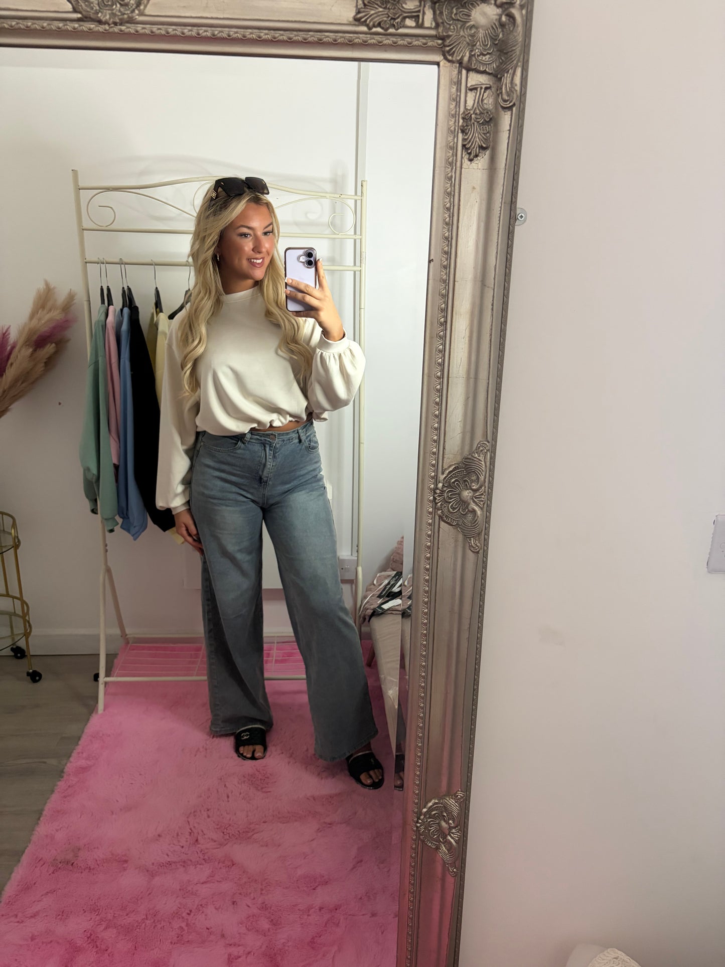Elasticated tucked jumpers