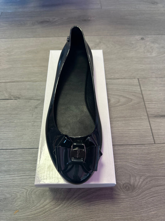 Bow shoes